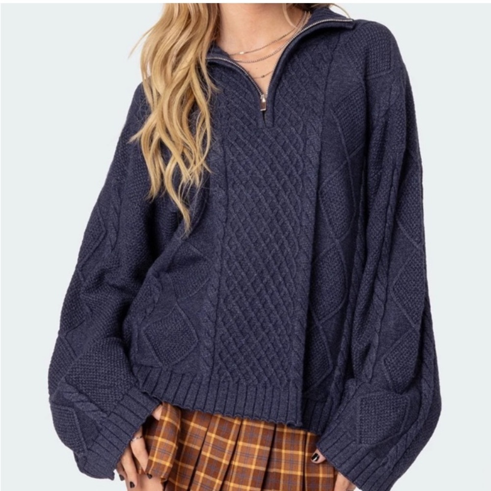 Edikted Navy Sweater